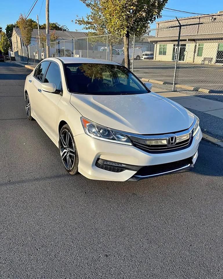 Honda Accord sport